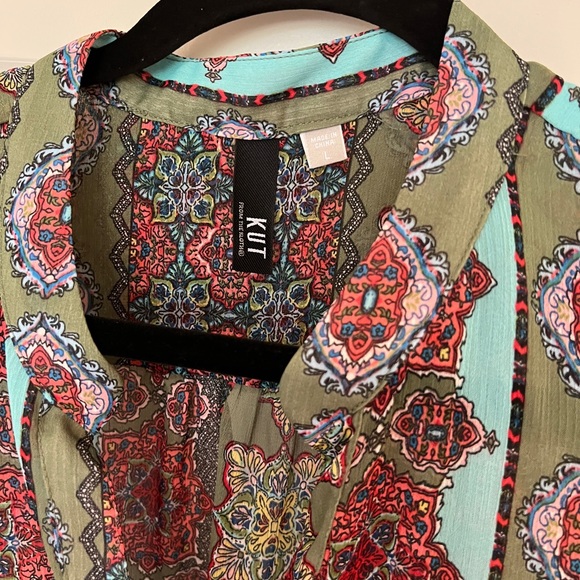Kut from the cloth Womens Multi paisley print button down long sleeve shirt Sz L - Picture 3 of 3